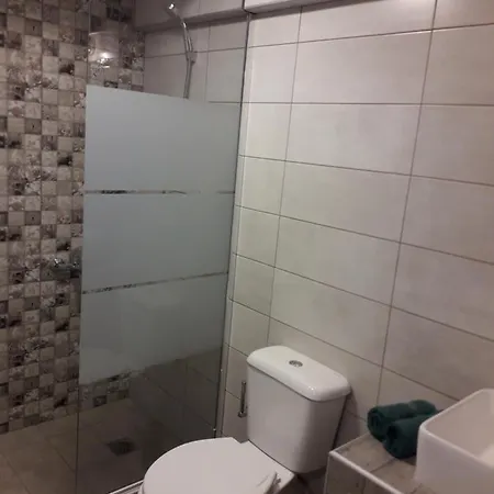 Xristos And Maisonettes شقة سيكيا